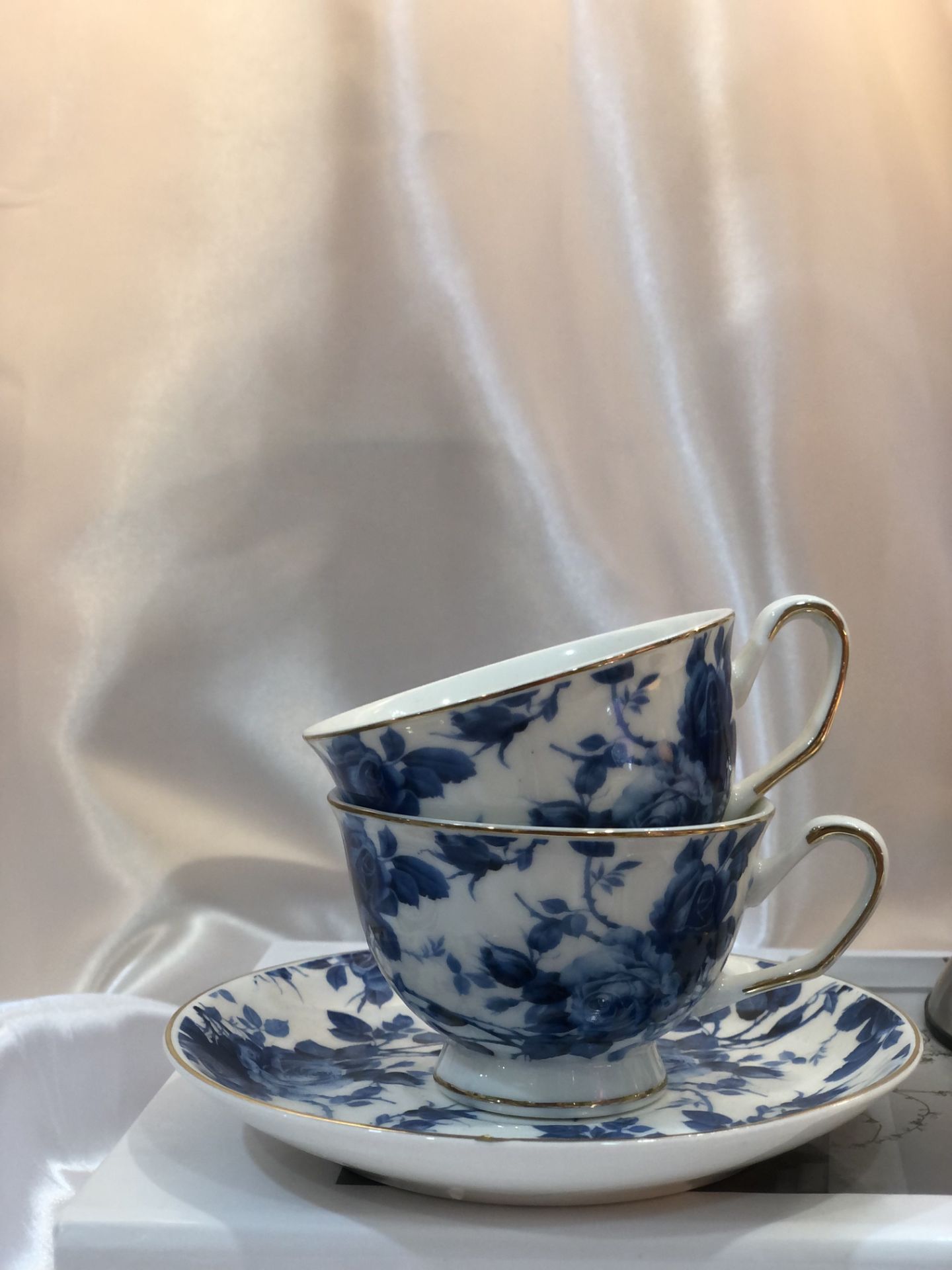 قهوه خوری جنس چینی گل آبی ۶ عددی جعبه کادویی