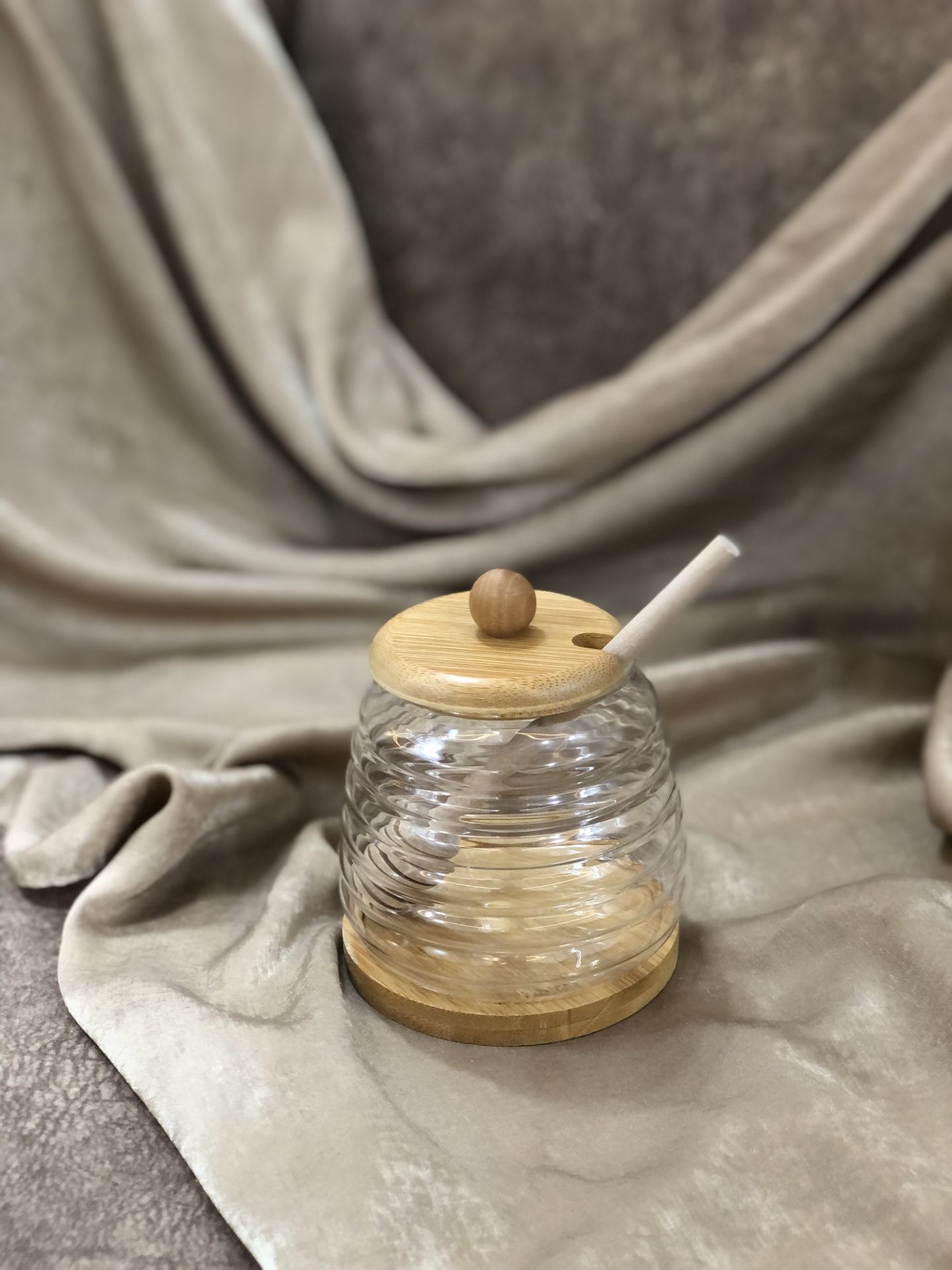 عسل خوری درب بامبو زیره چوبی