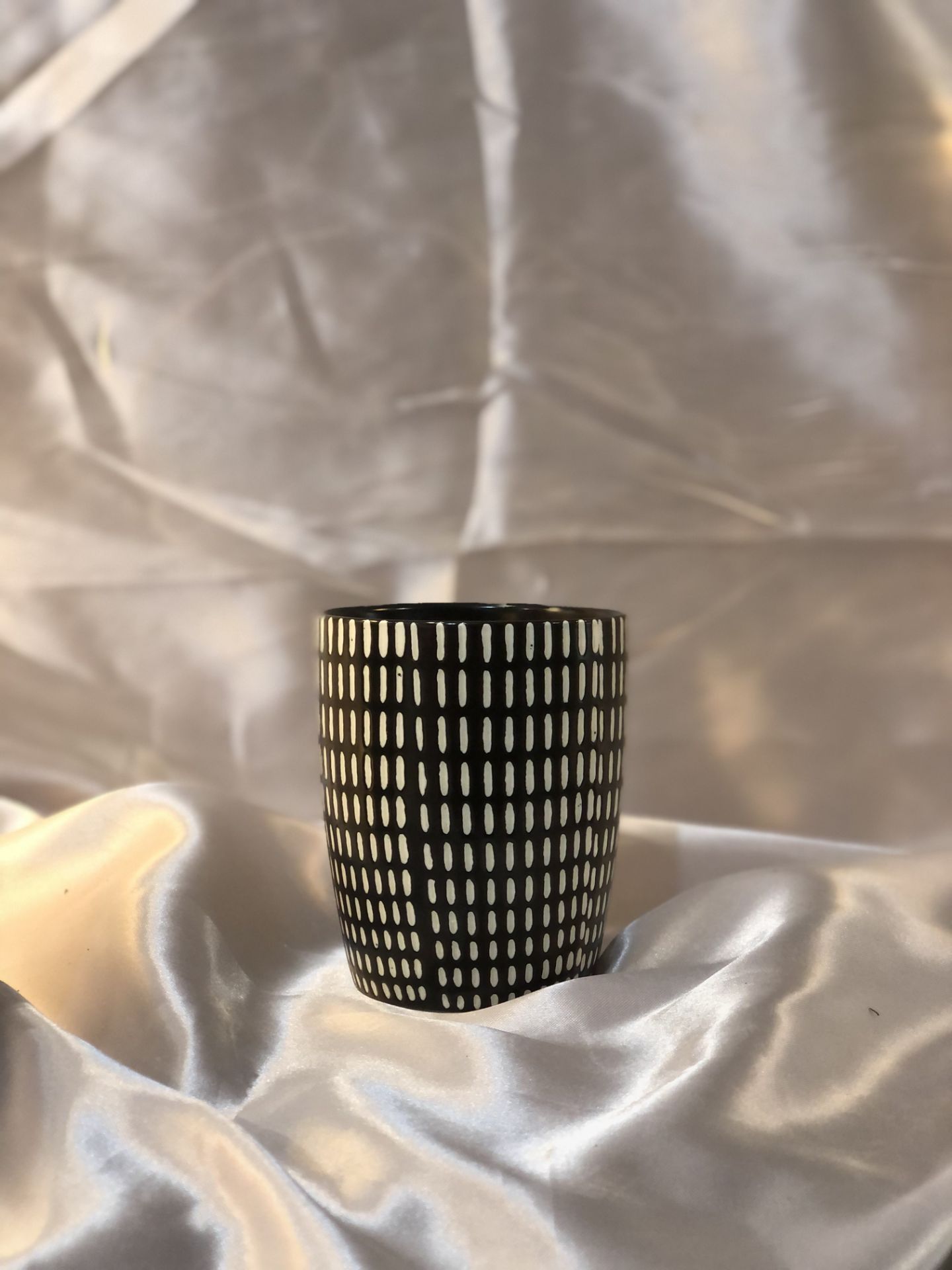 ماگ مشکی بدون دسته وارداتی